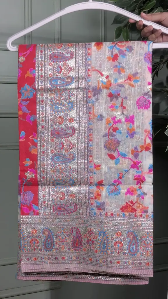 Pashmeena White
